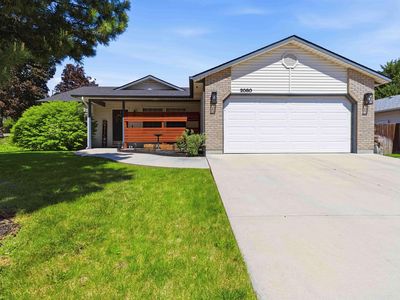 2080 S Crimson Rose Way