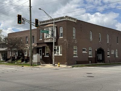 701 W Beardsley Ave
