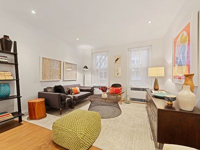 350 E 77th St APT 1F
