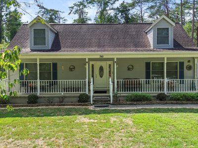 748 Rocky Point Rd