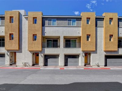 3779 Enchanted Sky St