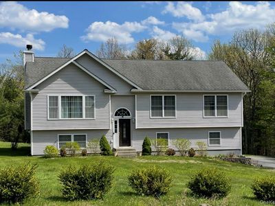 Property at 9 Masten Lake Court, Wurtsboro, NY