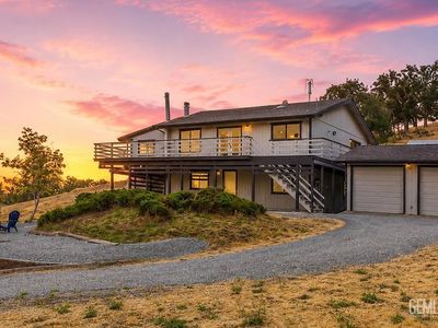 24501 Pueblo Ct