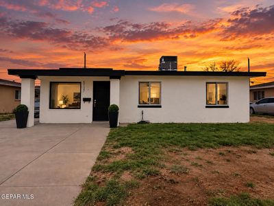 5137 Debeers Dr