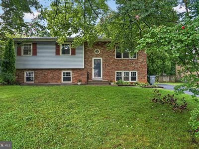 14521 Lock Dr
