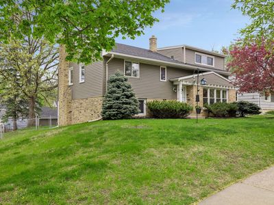 Property at 1939 Munster Ave, Saint Paul, MN