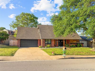 6953 E 61st Pl