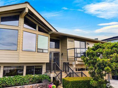 5008 Dundee Drive