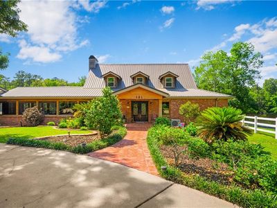 151 Wardway Dr
