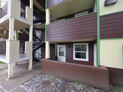 9257 SE Clinton St Unit 402