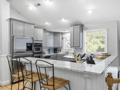 27 Fairway Dunes Ln