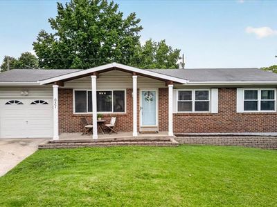 637 S Pam Ave