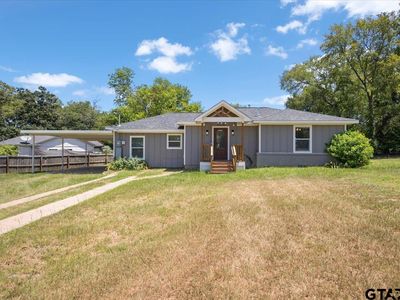 1907 Cushing Dr