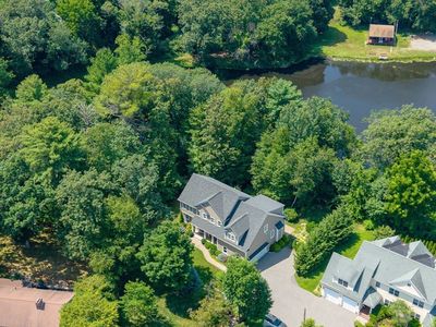 1332 Great Plain Ave