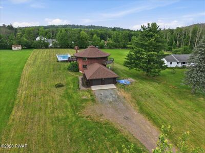 1427 Beach Lake Hwy