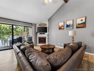251 Maple Rd Unit 3b