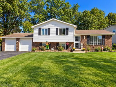 201 Greenbriar Dr