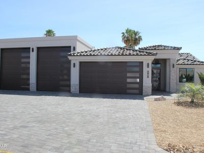 3918 Lunar Dr