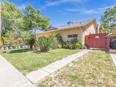 Property at 945 Sharian St, West Sacramento, CA