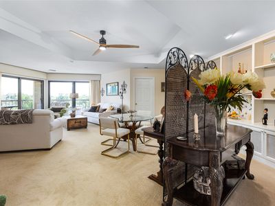 405 Park Dr N APT 6C