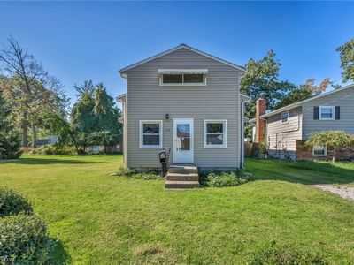Property at 224 Kenyon Rd, Eastlake, OH