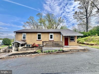 Property at 1310 Hay Rd, Temple, PA
