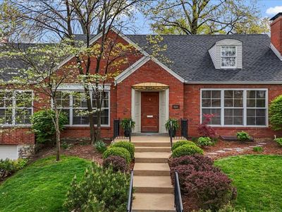 8104 Stratford Dr