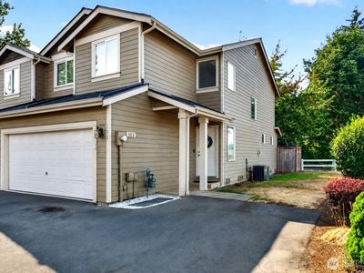 302 29th Street SE #101