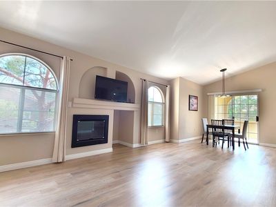 7950 W Flamingo Rd UNIT 2179