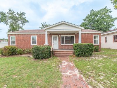 Property at 211 Pine St NW, New Ellenton, SC