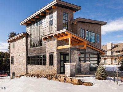 113 Apres Way
