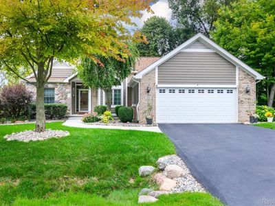 178 Lakeshore Vis