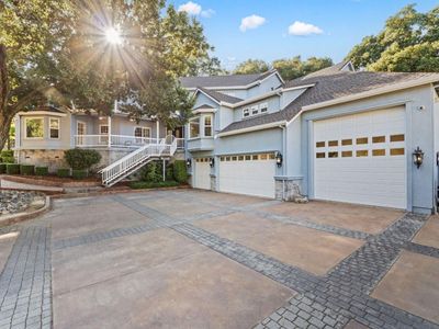 1925 Mantelli Dr