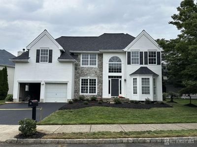 4 Sequoia Dr