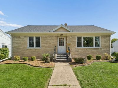 285 Dahl Pl