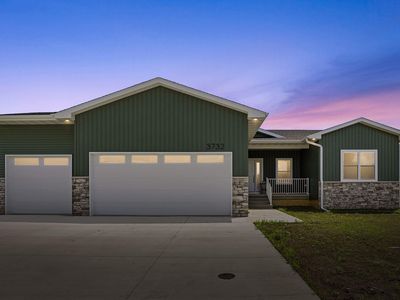 3732 Broomfield Dr