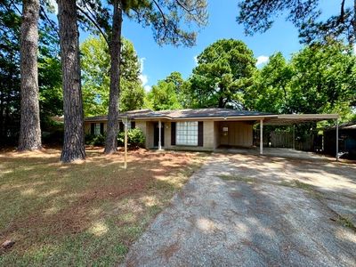 9375 Garfield Dr