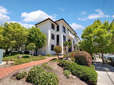 1396 El Camino Real UNIT 302