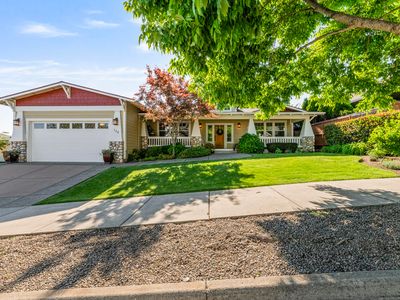 128 Oak Point Dr