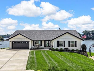 22 Harbor Point Ct
