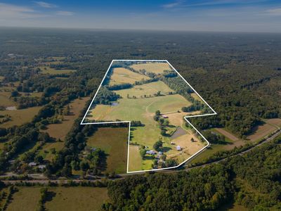 275 Pond Rail Rd