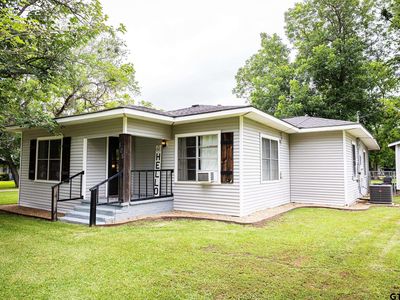 Property at 508 Fleming St, Mount Vernon, TX