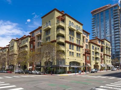 1501 Front St Unit 613