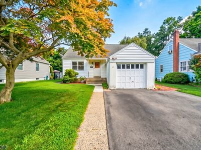 30 Pequannock Ave