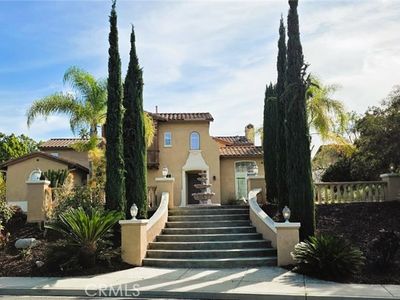 2082 Amparo Ct