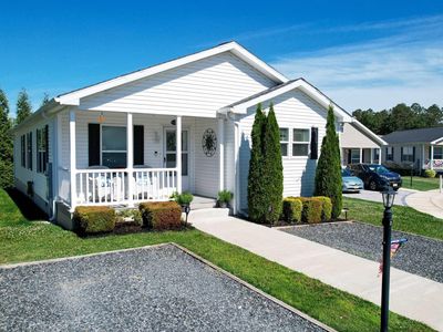 5 Redwood Ct
