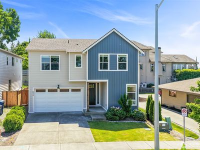 6834 46th Street NE