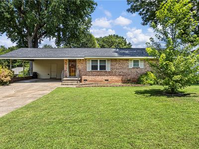 305 Meyer Dr
