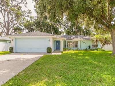 2525 Royal Palm Dr