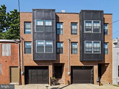2338 E Fletcher St
